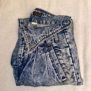 Vintage acid wash jeans!!